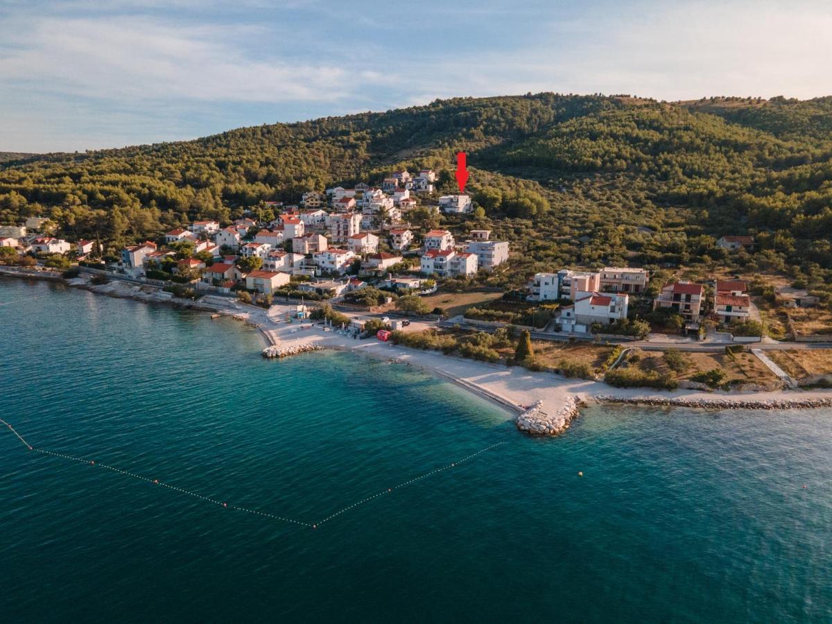 Holiday Home Insulam Mare Trogir Exteriör bild