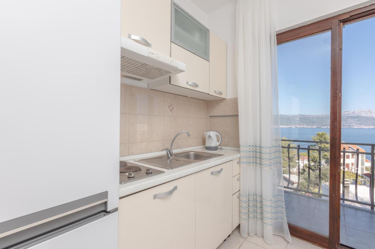 Holiday Home Insulam Mare Trogir Exteriör bild